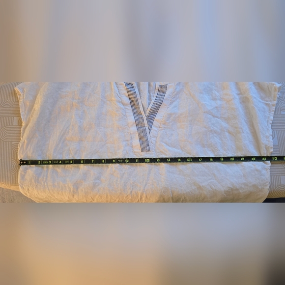 Talbots XL Linen White Blouse with Blue Stripes, Cap Sleeve - Picture 4 of 12